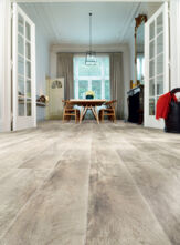 eiken verouderd tapis / parket vloer afwerking  MIDDEN GEROOKT | Naturel